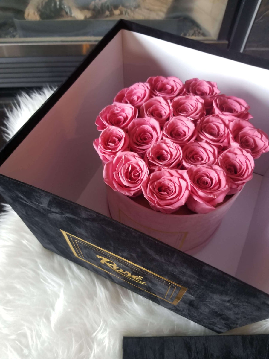 1 Dozen Rose Bouquet  Forever Rose Deluxe Gift Calgary Canada – Rosé  Designs YYC