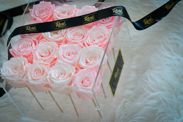 16 Pink Eternal Roses clear acrylic flower box